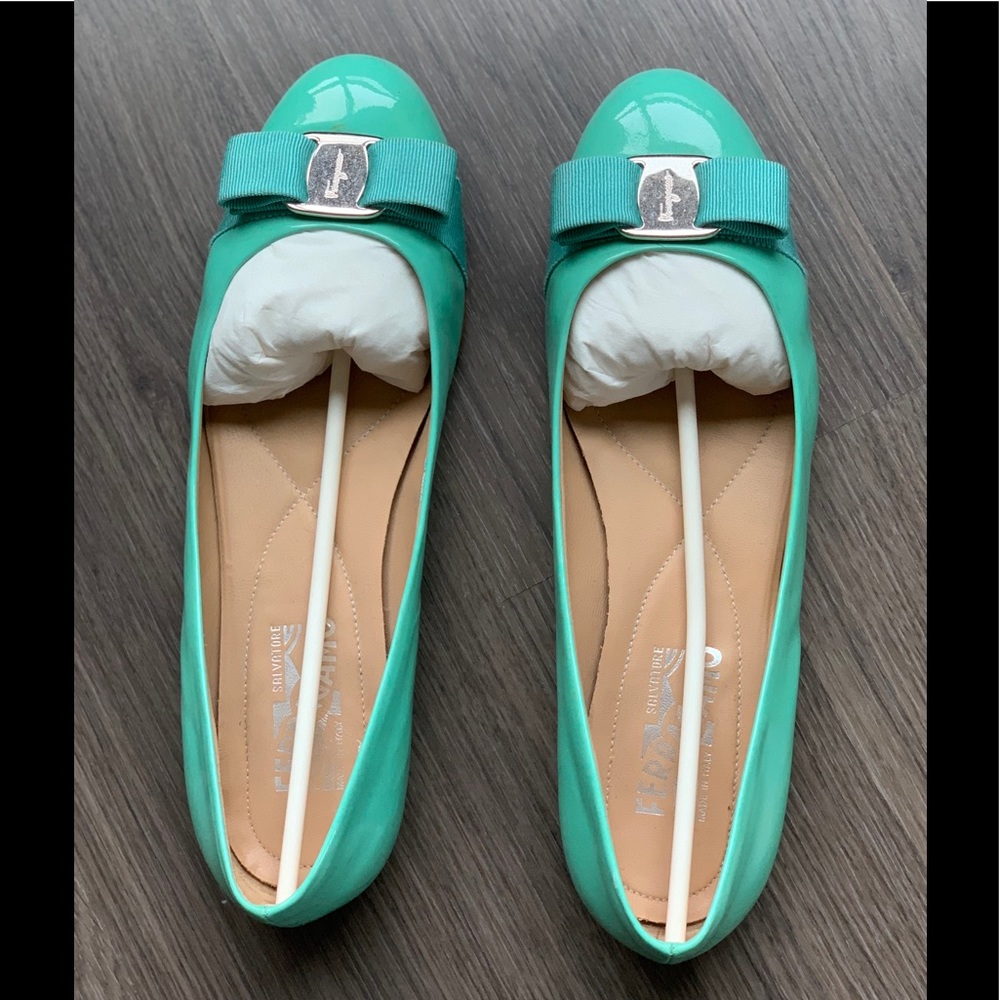 Salvatore Ferragamo Varina Bow Flats